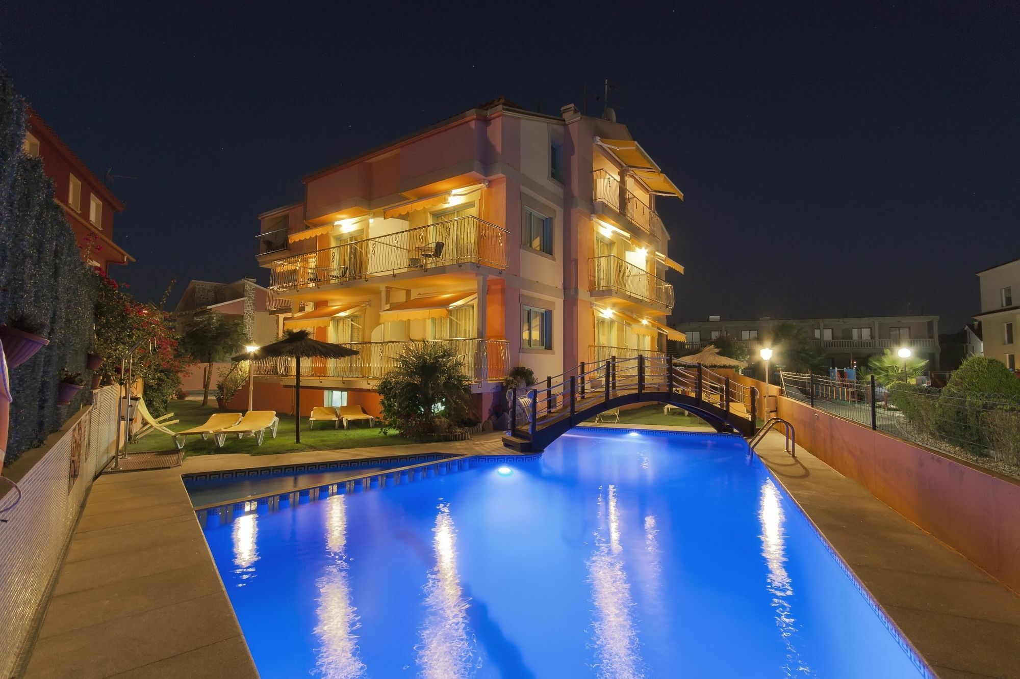 Duerming Velero Apartamentos 산신소 외부 사진