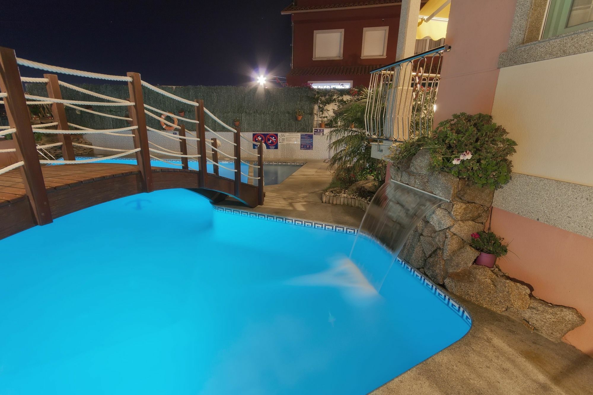 Duerming Velero Apartamentos 산신소 외부 사진